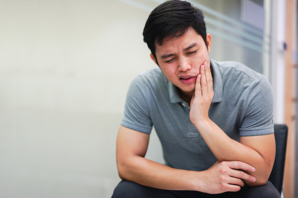 impacted wisdom teeth symptoms gisborne